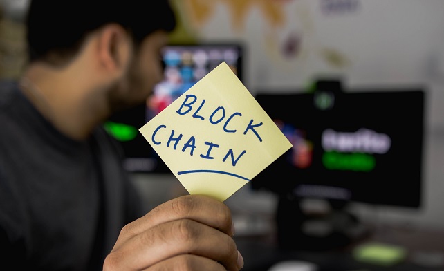 blockchain post-it